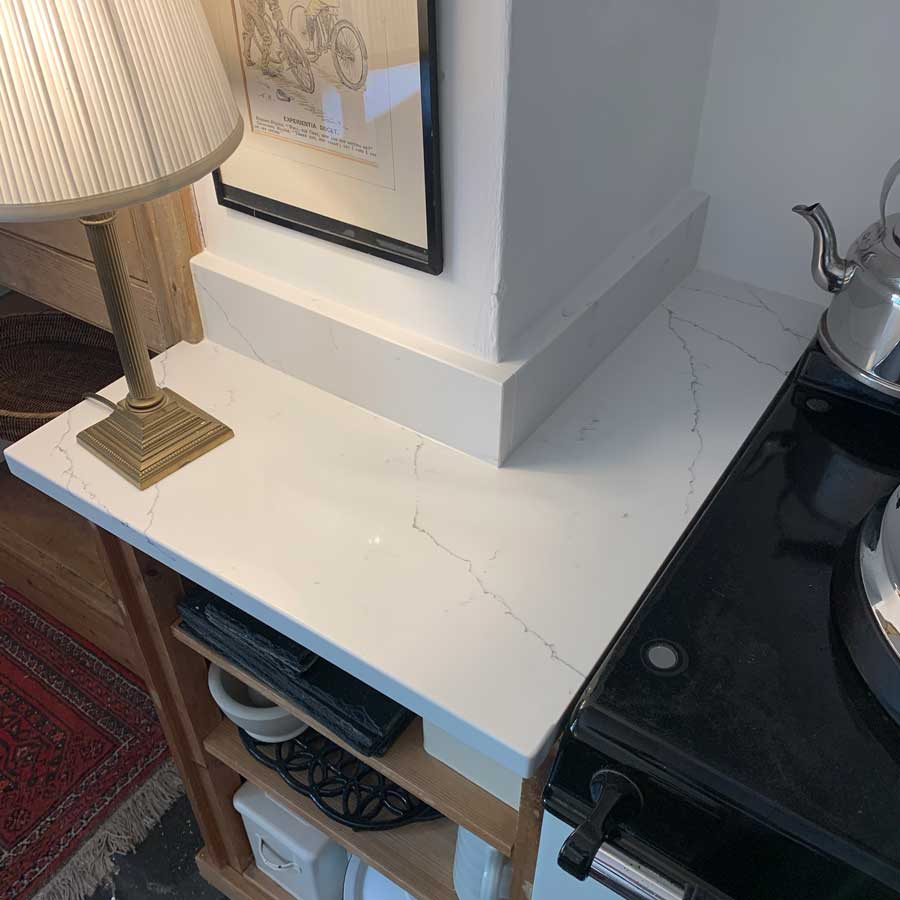 Diore Quartz Ajaccio kitchen