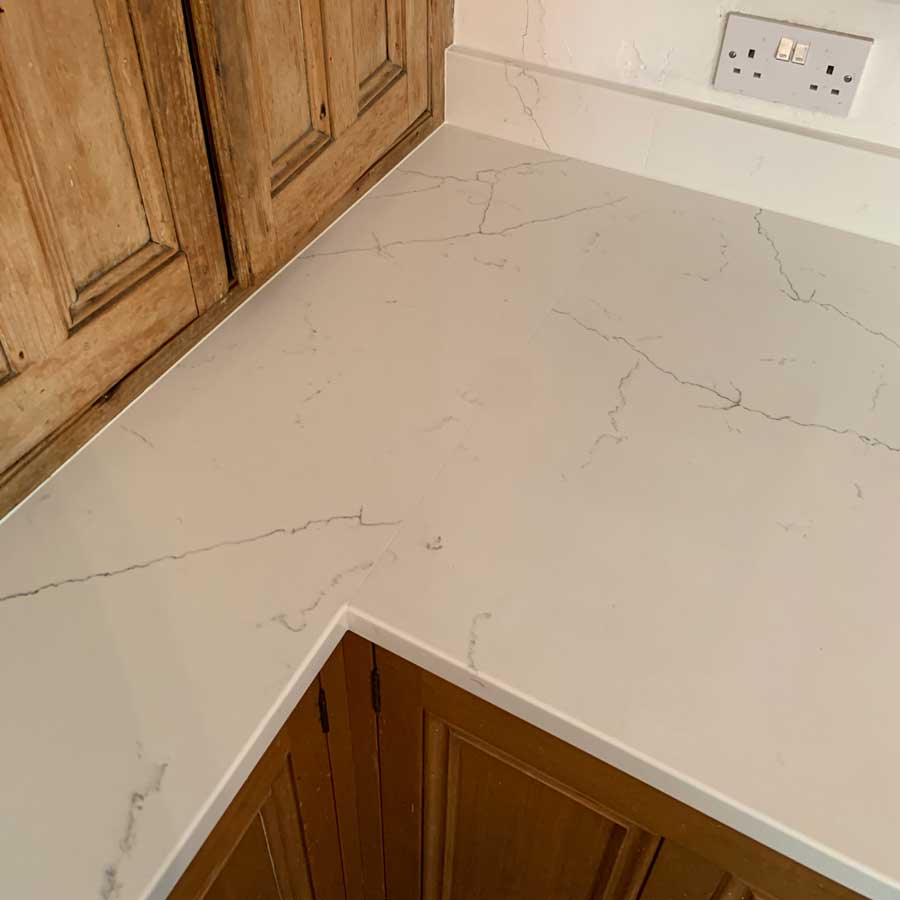 Diore Quartz Ajaccio kitchen 3