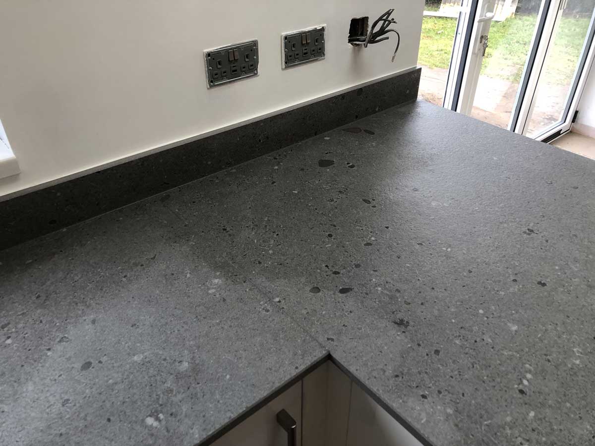 Diore Porcelain Mendoza