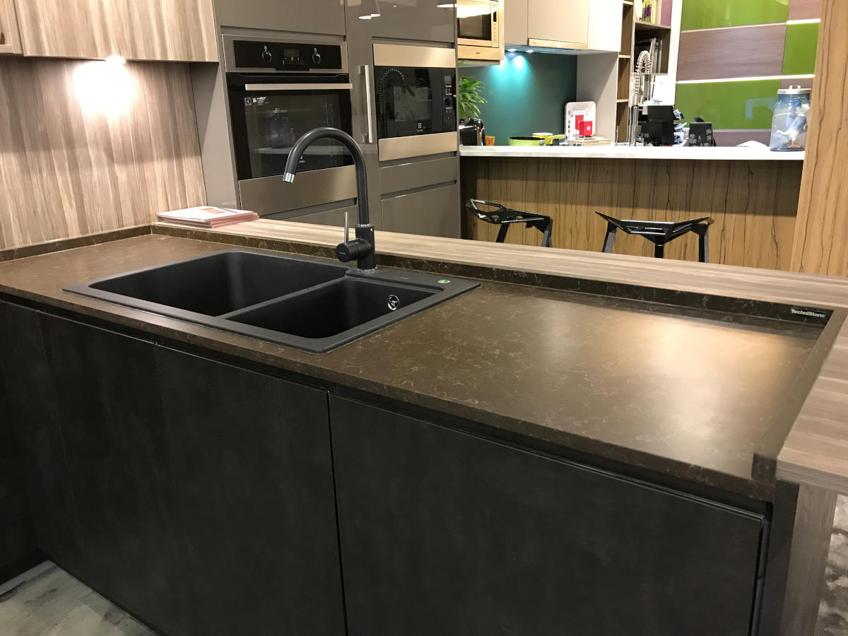 Technistone Noble Athos Brown kitchen