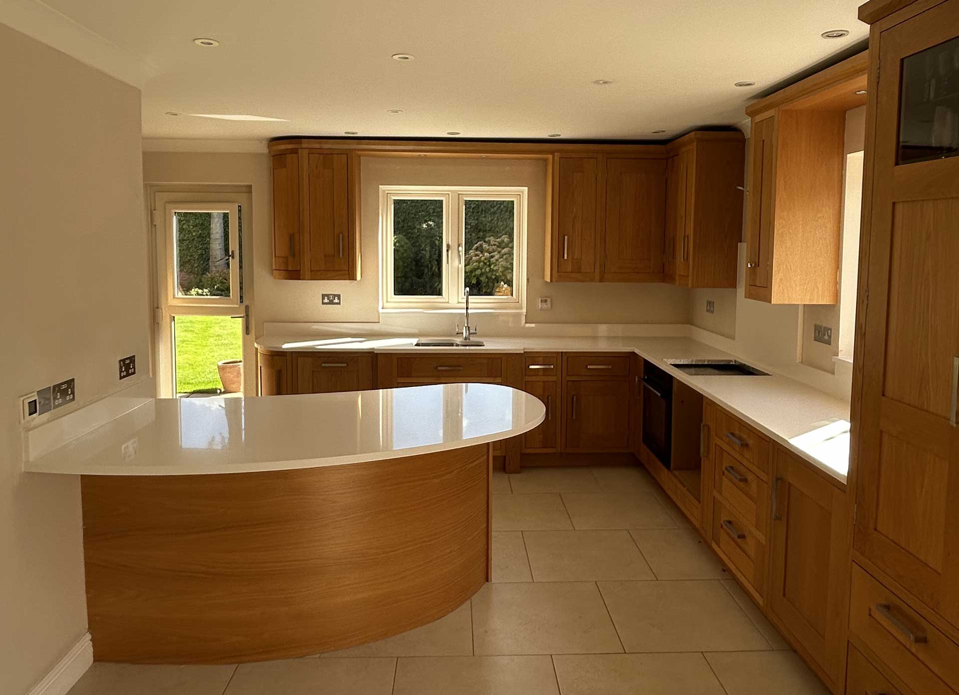 Caesarstone Snow