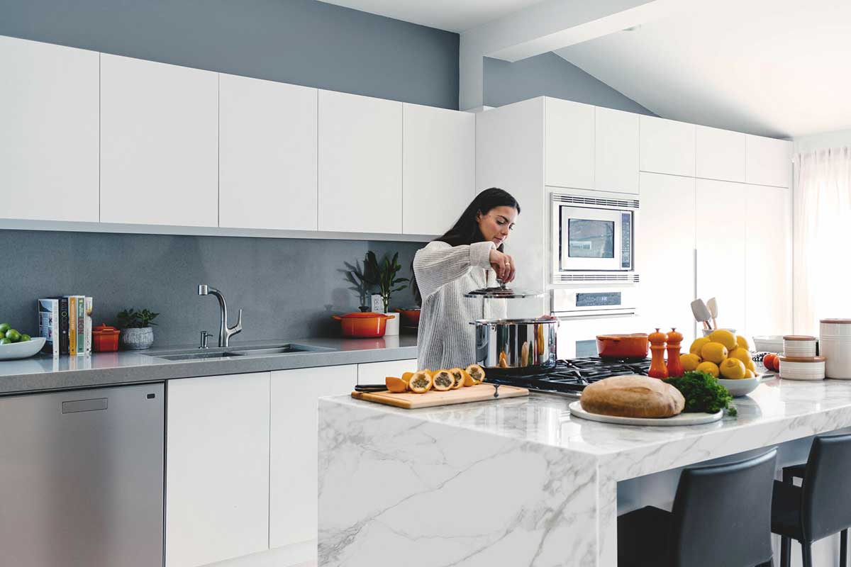 Museum Calacatta Extra White