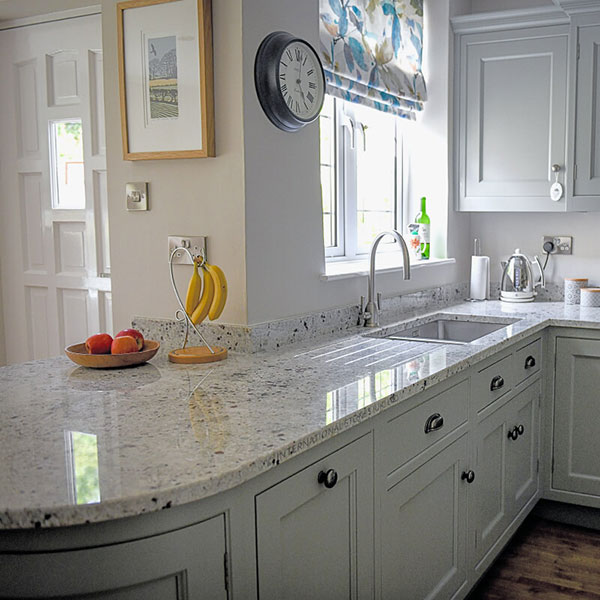 White shop granite worktop