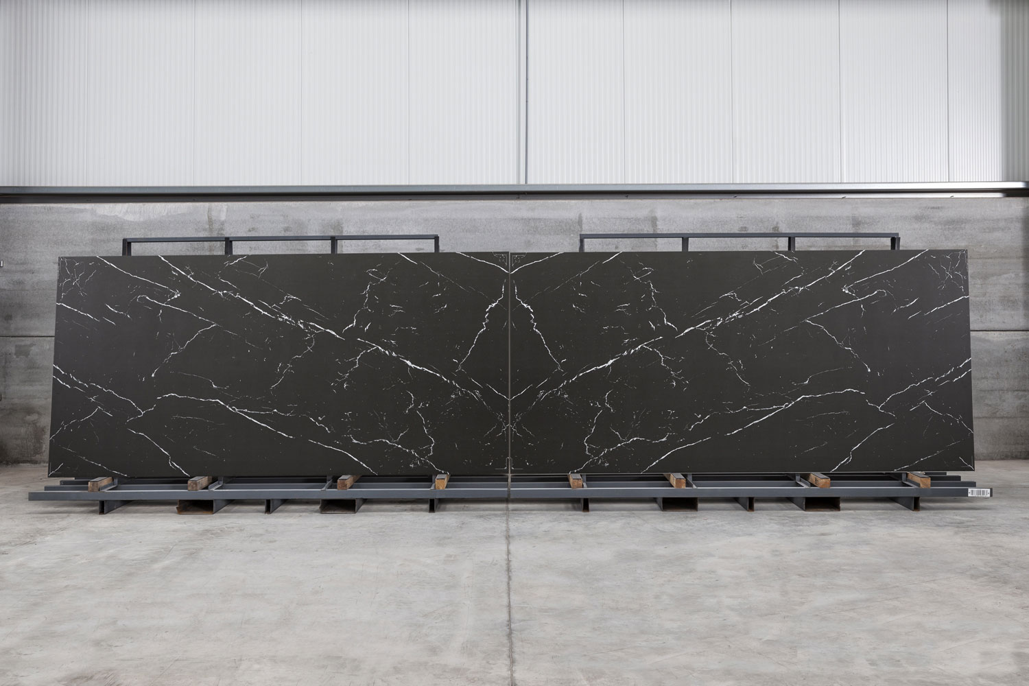 caballete-neolith-nero-marquina-nm01-01